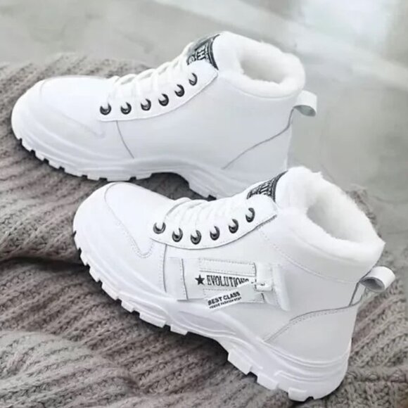 White Vegan Leather Faux Fur Lined Evolutions High-Top Sneakers 7.5 - Picture 12 of 13